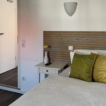 No8 Guest house *
